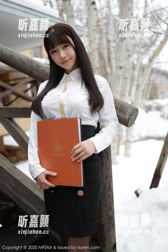 MFStar模范学院 - 揉揉肉肉图集中，“清甜可人玉体”又在肆意横生