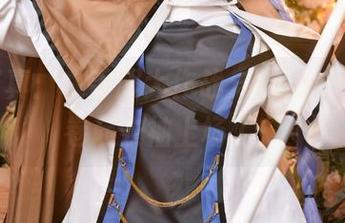 最新写真：水手服大作战，PoppaChan卷起衣袖上场了！