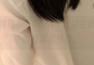 数据流转间，“ROSI”丝袜在线写真戳中我的某根神经。