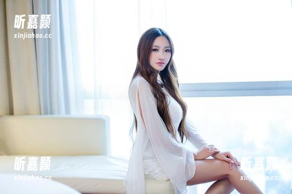 TuiGirl - 我在赵惟依的网盘里翻找日常，结果找到了什么？