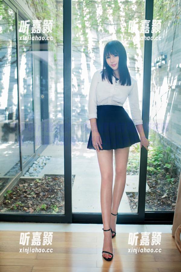 TuiGirl推女郎 - 究竟这定制礼服好在哪里，松果儿的每一张图片又在诱惑我？
