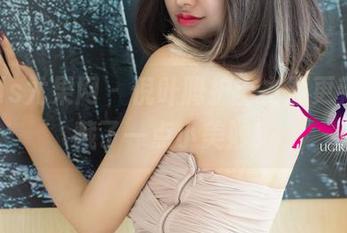 UGirls尤果网 – 倪叶腾护士主题更新，掩藏了一点小美妙！