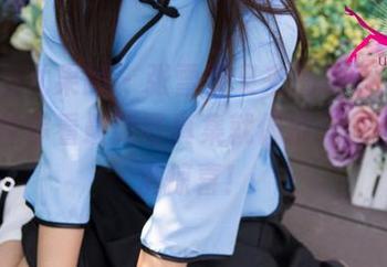 UGirls尤果网 – 张雪馨又来搞事情，圣诞һын带你看最新写真集就像打开礼物，充满惊喜！