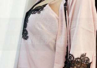 UGirls尤果网 – 每次看李思宁的制服，图库的角度我都在默默学
