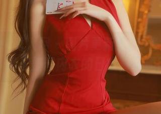 Xiuren秀人网 – 图片更新！UU酱又穿回来啦，窝里整理内衣的日常，有趣得很。