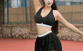 Xiuren秀人网 – 妙可可Cheese的清纯画像，究竟有多“无辜”？