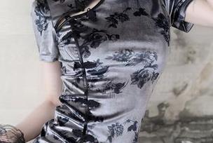 Xiuren秀人网 – 小嘉敏的粉色太阳：照片集里的光芒快闪我眼！