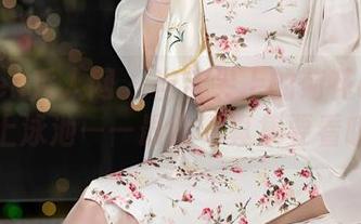 Xiuren秀人网 – 当舌尖上的菊花ace遇上泳池——最新写真集要看哦