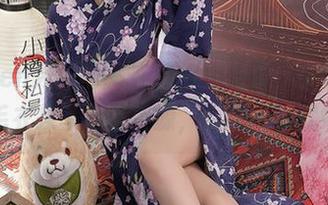 Xiuren秀人网 – 在线好物推荐，草莓mm的毛衣换季必备资源，看这一眼就好！