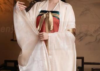 Xiuren秀人网 – 豆瓣酱的浴室探险：一组独特的写真图集