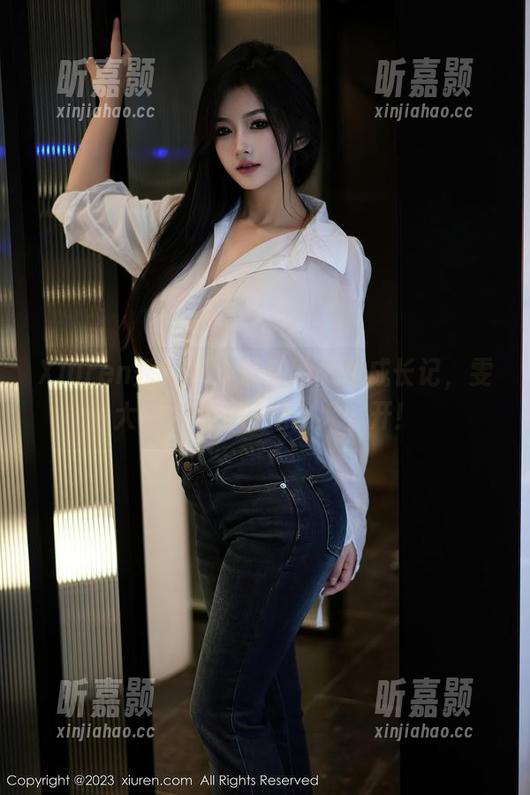 Xiuren秀人网 - 学姐的美图成长记，雯大王susie的绝招大公开！