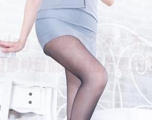 beautyleg – 职业装？不，不，是Miga定制的那种悄悄通过图片表达的小性感。