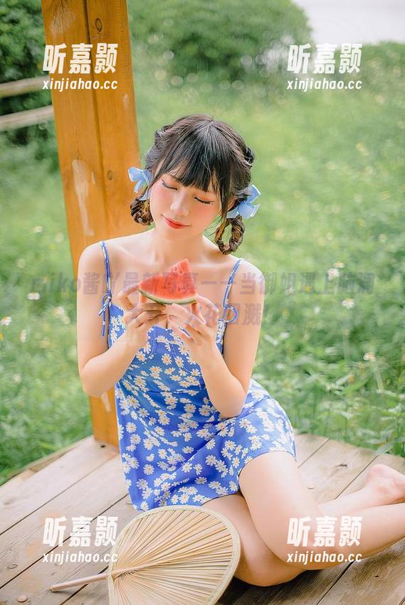 miko酱吖最新写真——当御姐遇上脑洞大开，火花四溅！