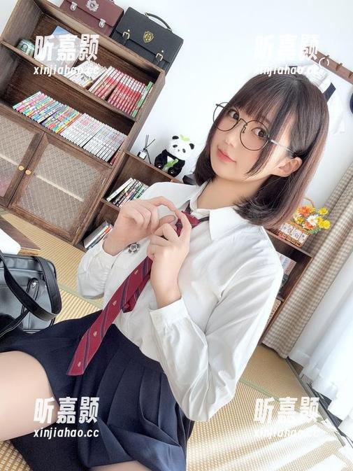 这组nagisa魔物喵夏日牛仔静态，私拍资源真让人停不下来。