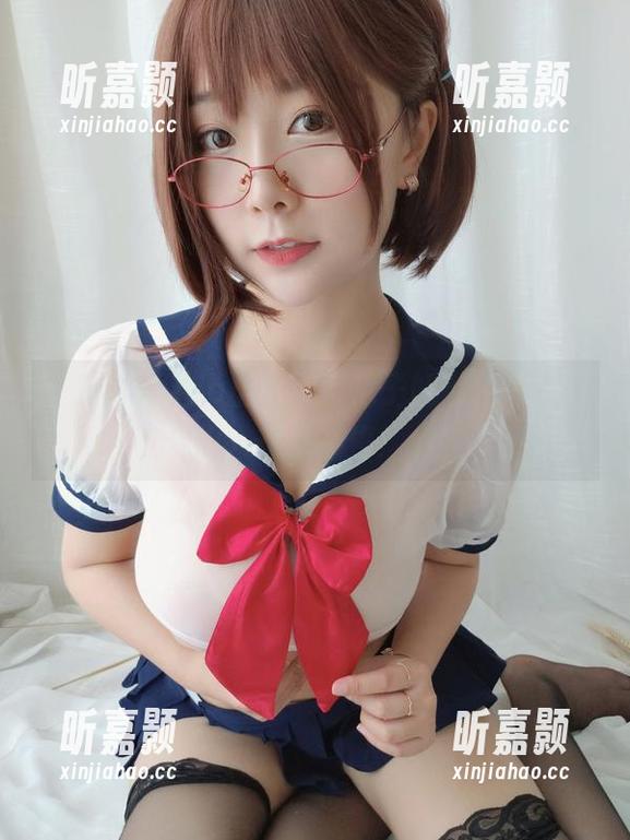 三刀刀miido出手，索尼子的私拍写真让人想象不停！