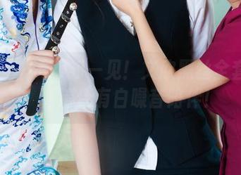 丽柜 – 千赞不如一见！文欣黑丝全套下载，高清还有白噪音陪伴！