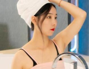 丽柜 – 桃子不孤单的日子：照片记录的双人情景