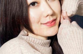 克拉女神 – 盈盈的水手服高清套图，太可爱了，心脏受不了。