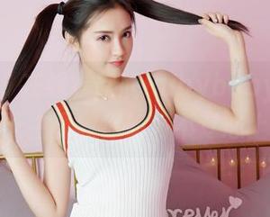 嗲囡囡 – 在线看欣欣Rubybaby的教室：今天主要教你如何不专心上课！
