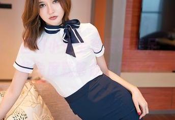 嗲囡囡 – 西门小玉全套展现美足，光是这些角度就够你流口水了