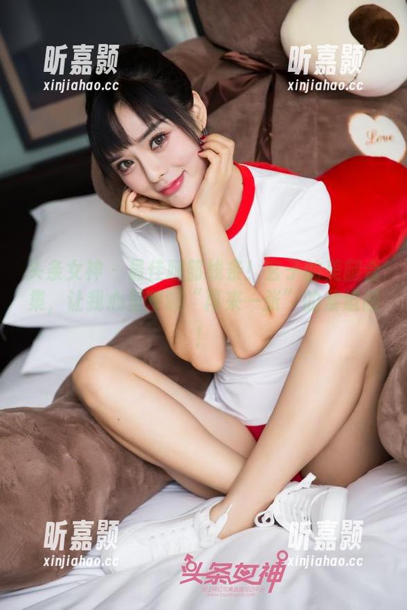 头条女神 - 最佳腿部线条！玄子的美腿合集，让我心里呼喊“再来一张”的紧迫感！