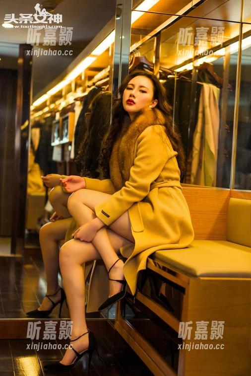 头条女神 - 精选蔡楠网袜写真，揭开袜子的另一面，也许只有她能理解！