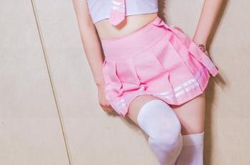 头条女神 – 粉色也有态度，高韩菲的高清写真不止是好看！