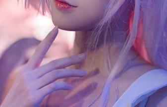 奶狮不咬人的吊带风暴，图片里的潮流一览无余！