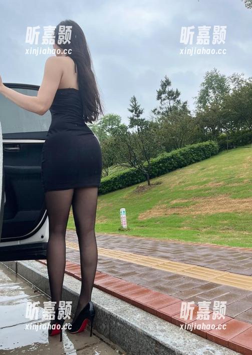 微密圈 - 美腿大解密，宝儿茹171的无圣光图集，你脑海里的“腿”会不会被炸裂呢？