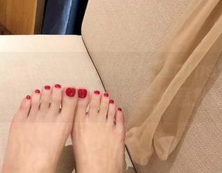 微密圈 – 网盘上的小仙女ELaine修女合集，记得点开，可能会有意外哦！