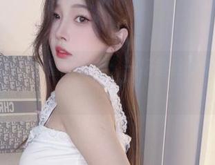 小小奶瓶儿白色蕾丝合集：一场蕾丝与奶瓶的狂欢派对！