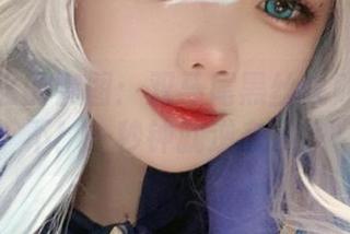 小瑶幺幺的套图：双马尾黑丝失败？当然不！一秒钟就逆袭了。