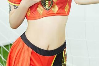 尤蜜荟 – 卓娅祺校服写真最新出炉，仿佛又回到那个青涩的时代？