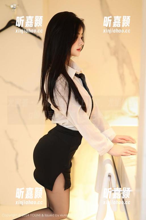 尤蜜荟 - 当海风在壁纸上游曳，尤妮丝Egg的普吉岛写真远比字更直白
