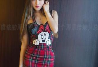 推女郎 – 赵惟依的海边图集，呃，借个海景给她，总算不是纯自拍
