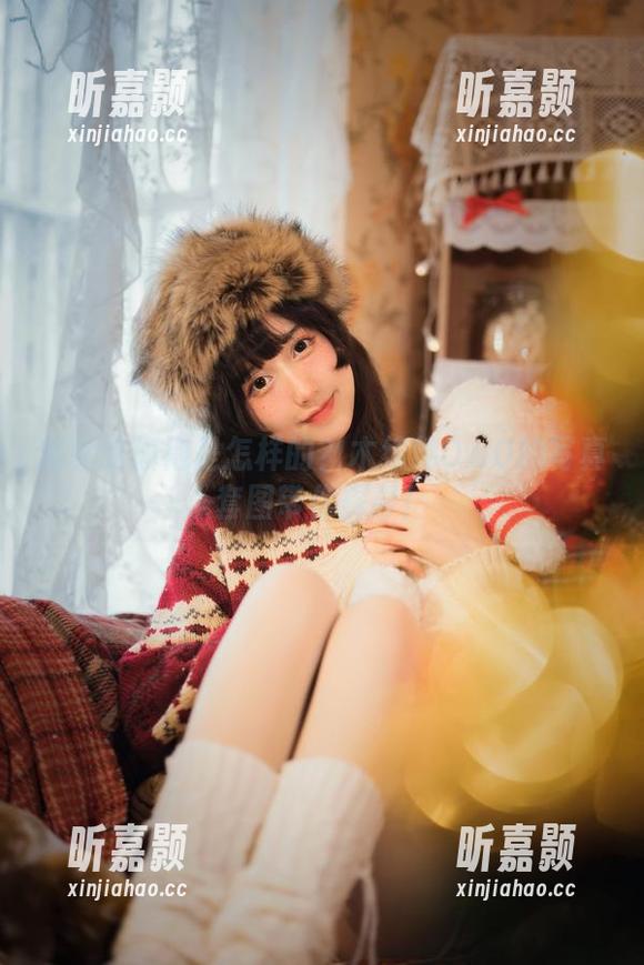 魔女的旗袍是怎样的？木绵绵OwO的写真套图带你探寻！