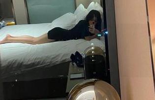 微密圈 – 林子琳喵的办公室，写真中藏着多少小麻烦？