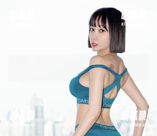 微密圈 - 果儿Victoria的私房，一不小心就被JK作品吸引了。