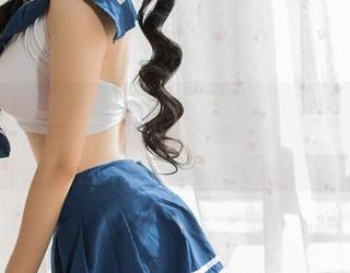 果团网 – 你以为“女友”只是个称呼？看周妍希的原图，或许更具深意！