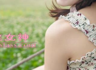梦丝女神 – 玥玥的资源库：白色丝袜和无限也许只是个双关
