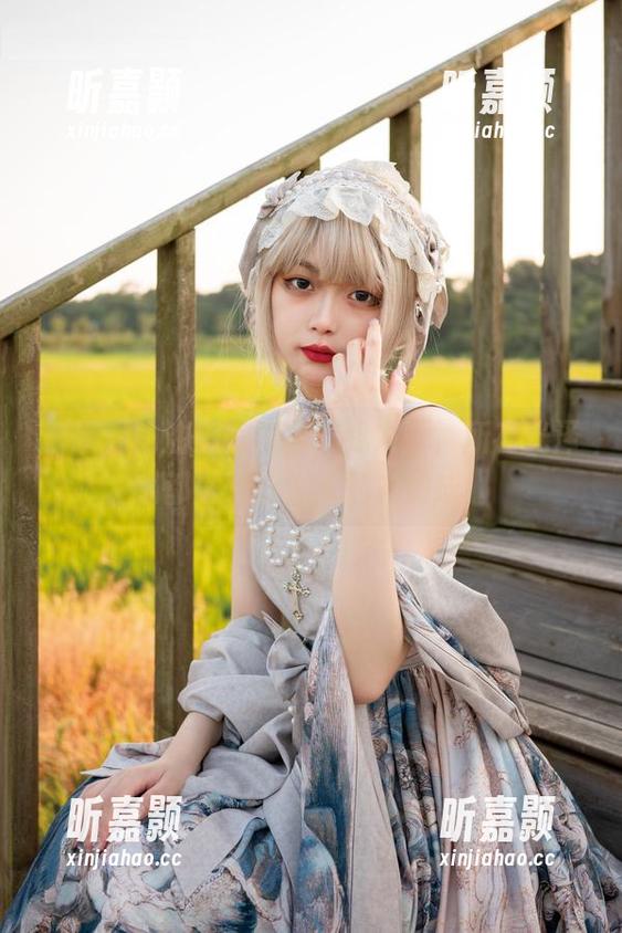 梨瑾瑾的油亮写真集：我发誓，所有光泽感都是她的个人魅力加成！