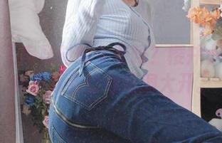 你见过飞鸟马时的女警吗？樱井小莜的福利写真会让你脑洞大开。