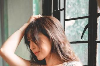 不怕下载慢，就是爱樱晚gigi的丝袜！
