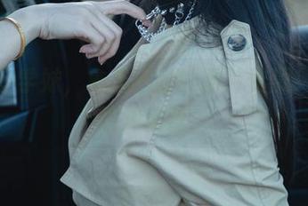 浅安安学妹，拿走不谢的图片资源！直击撩妹秘籍！