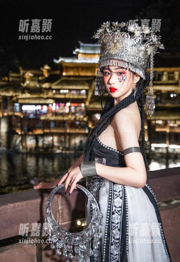 超会玩的瓦斯塔亚小龙虾女仆图集，高清程度直逼5000万像素！