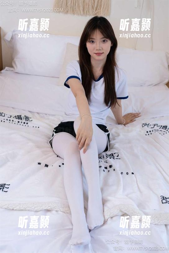 甜予摄影 - 齐齐的高跟鞋作品：相信我，光看鞋，我们就能编织出无数的联想。