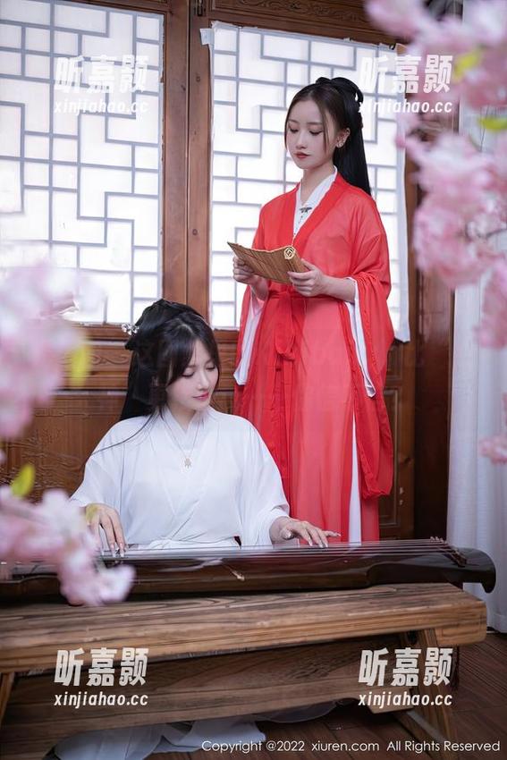 秀人网 - 这图集里的Kikibaby，比“女神”更接地气……你信不信？
