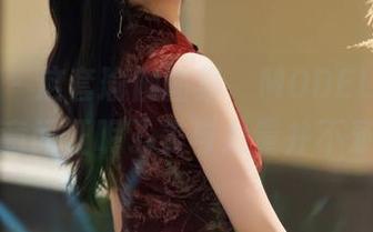 秀人网 – 这套瑜伽图集，MODEL伊若可能无意间证明了美与力量并不矛盾。
