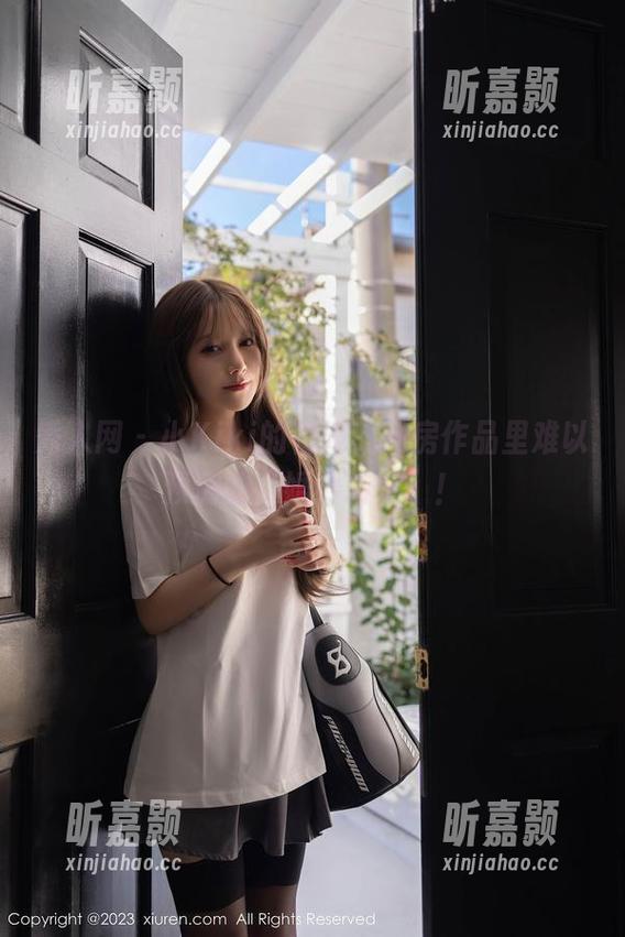 秀人网 - 小Kiki的花嫁，私房作品里难以预测的“婚纱转变”！