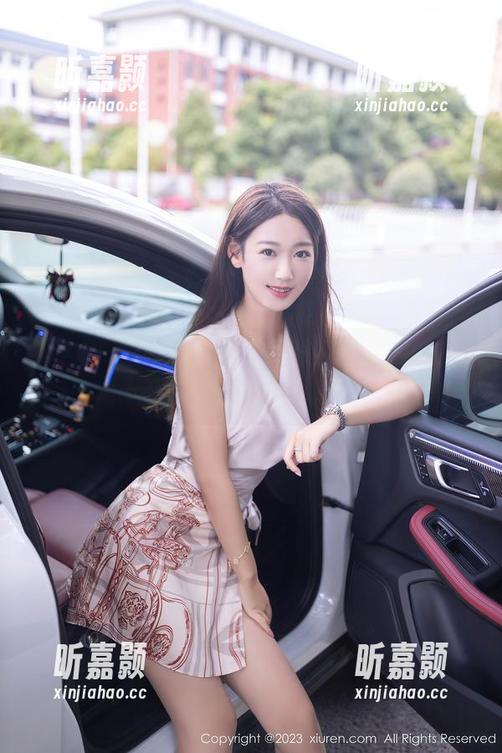 秀人网 - 樱桃小阑子原图让我怀疑我的腿是干嘛的，这美腿玩得太溜！